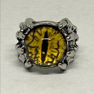 Silver tone Dragon Eye bubble dome claw Ring size 8-10 adjustable